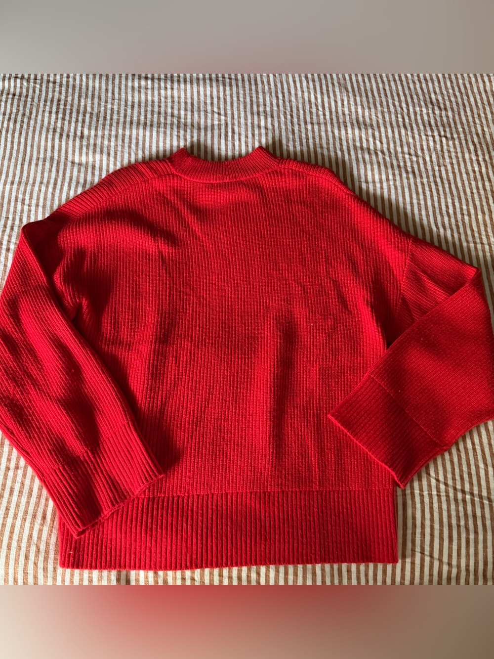 Bright Red Ribbed Knit Sweater - Picture 4 of 4